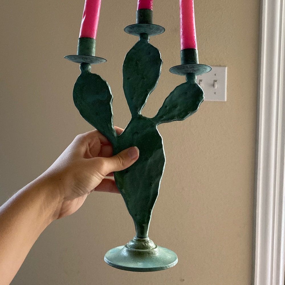 Cactus candle holder
